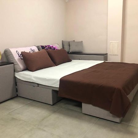 Nigoyana,23 Apartment Вокзал Днепр Екстериор снимка