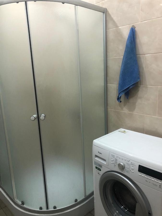 Nigoyana,23 Apartment Вокзал Днепр Екстериор снимка